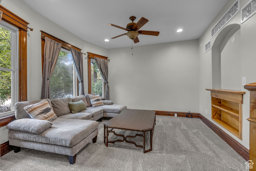 Photo 4 for MLS #2117183 at 827 E 500 South