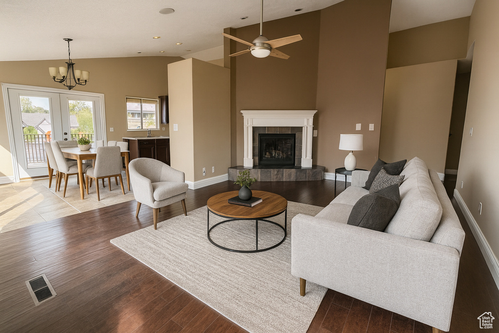 Photo 4 for MLS #2117189 at 778 S Slate Canyon Dr
