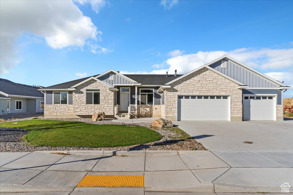 Photo 2 for MLS #2117194 at 2402 W 2700 South
