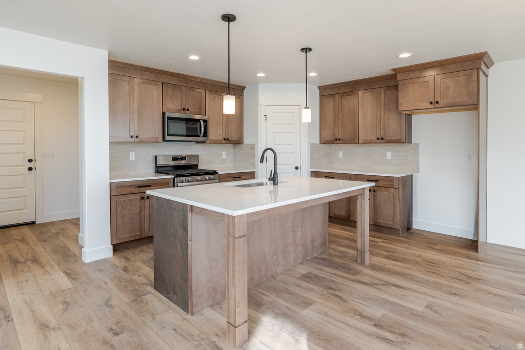 1068 N CANVASBACK DR #404 Lehi, UT 84048