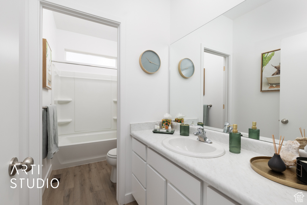 Photo 20 for MLS #2117198 at 3527 S Lydia Ann Ln #6