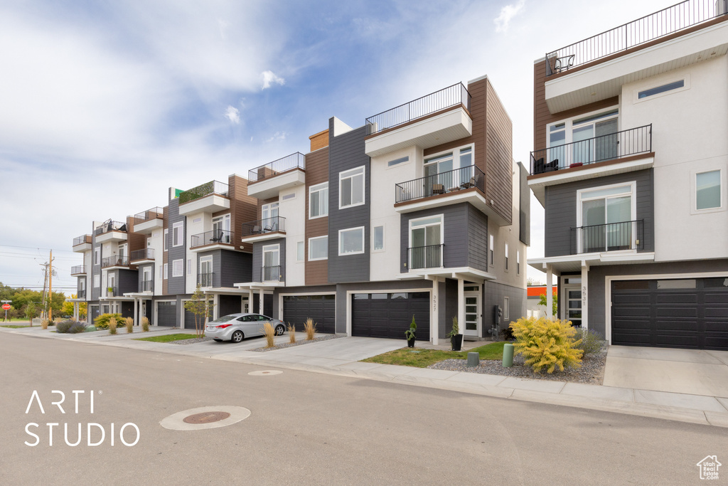Photo 3 for MLS #2117198 at 3527 S Lydia Ann Ln #6