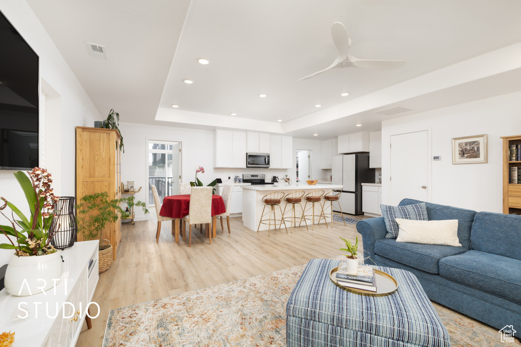 Photo 11 for MLS #2117198 at 3527 S Lydia Ann Ln #6