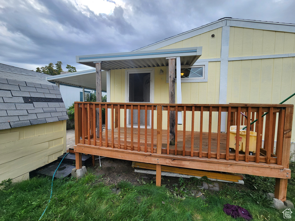 Photo 16 for MLS #2117201 at 1284 W Canary St #221