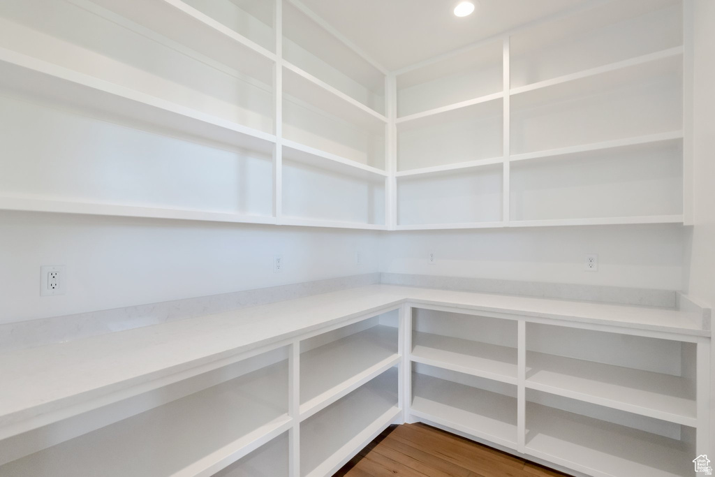 532 S 1450 W Farmington, UT 84025