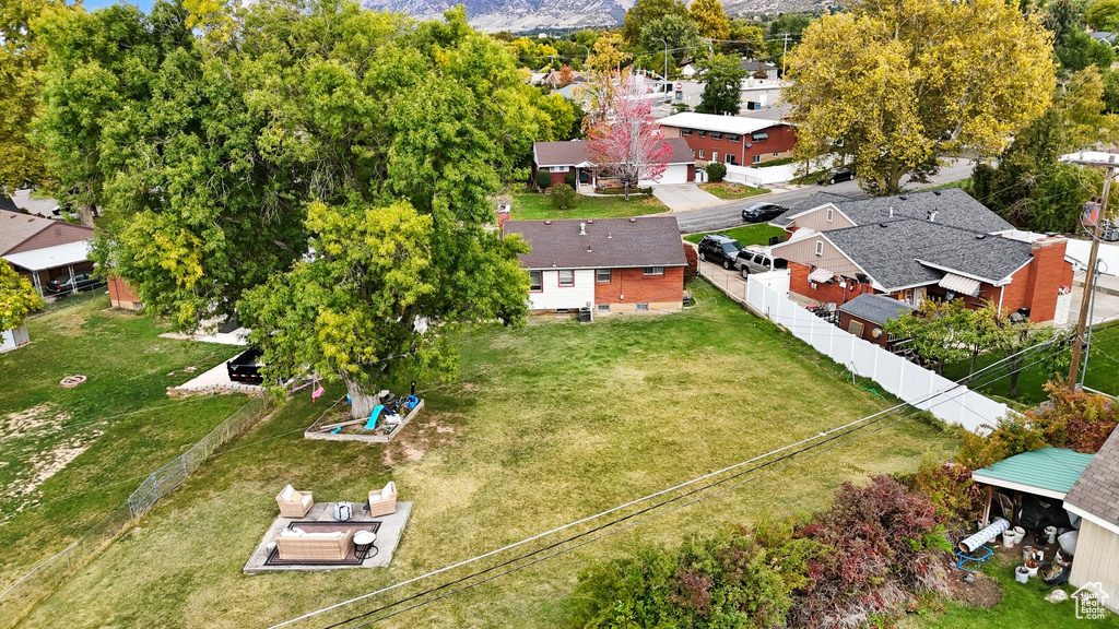 Photo 11 for MLS #2117204 at 865 Maple St