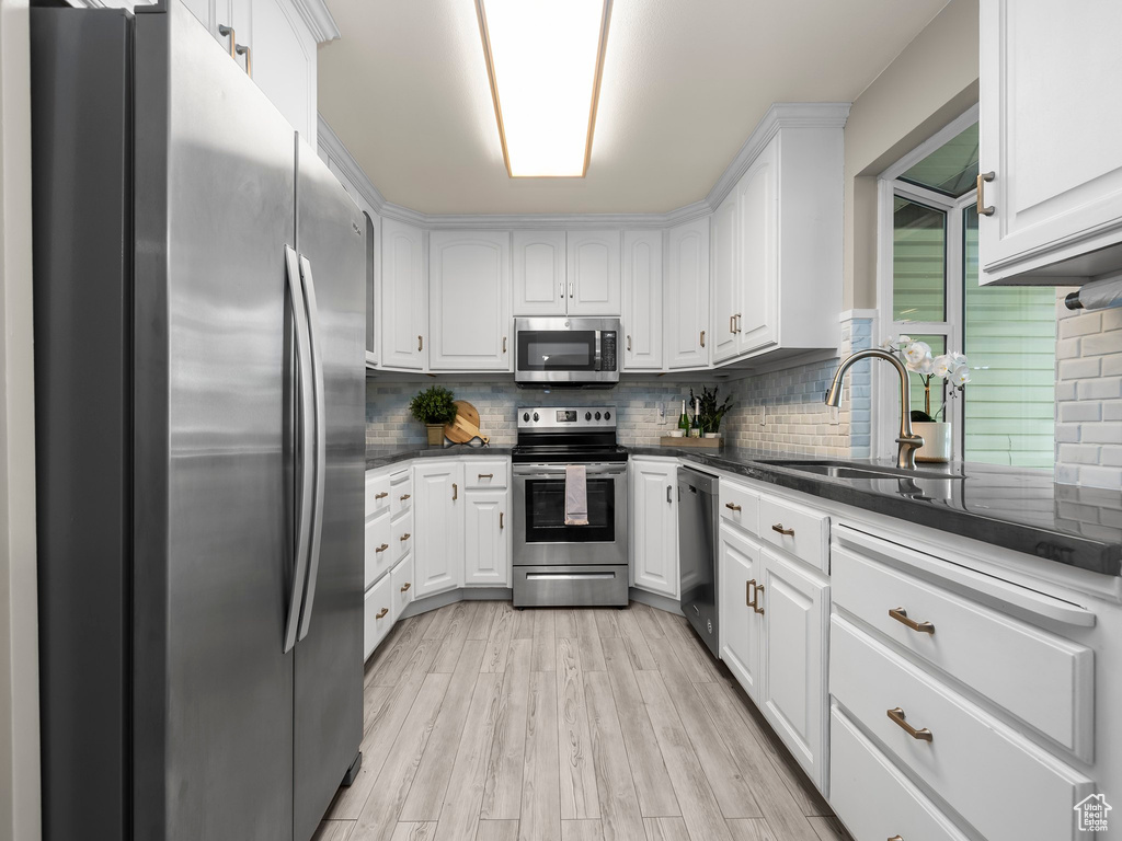 Photo 7 for MLS #2117205 at 2823 N Marrcrest