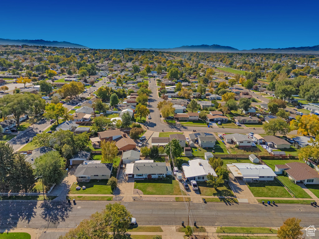 389 W 2575 N Sunset, UT 84015