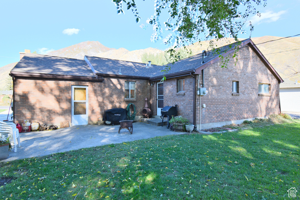 Photo 23 for MLS #2117211 at 834 E Center St