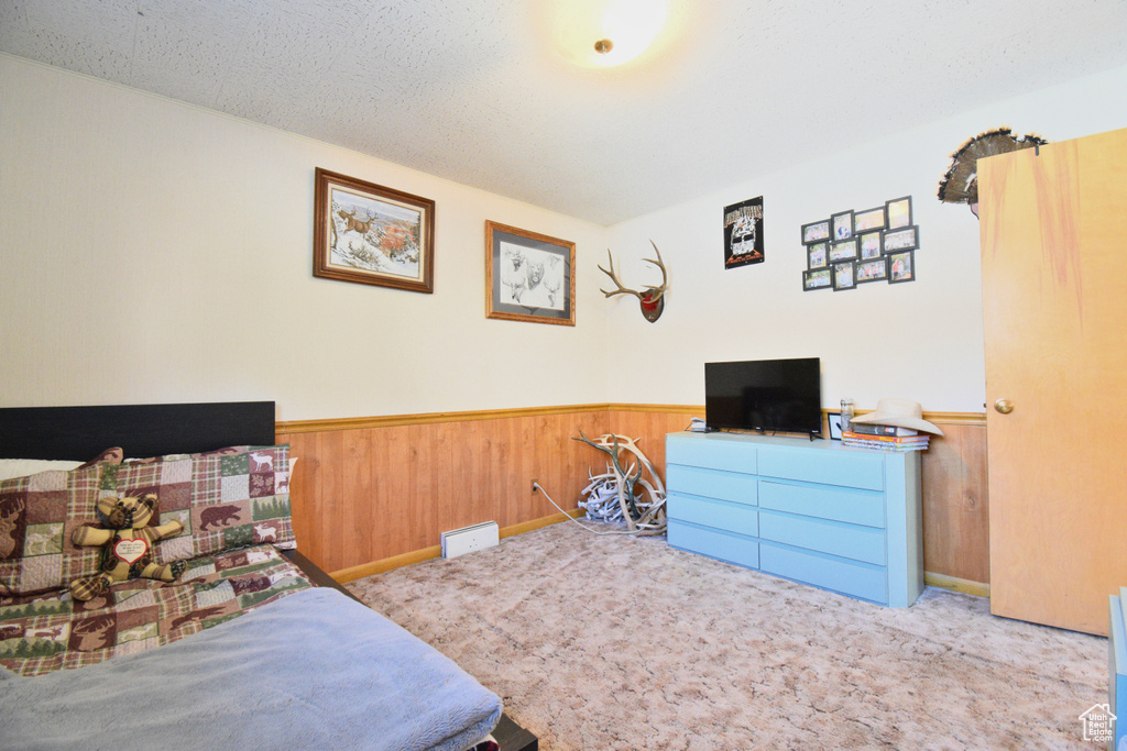 Photo 14 for MLS #2117211 at 834 E Center St