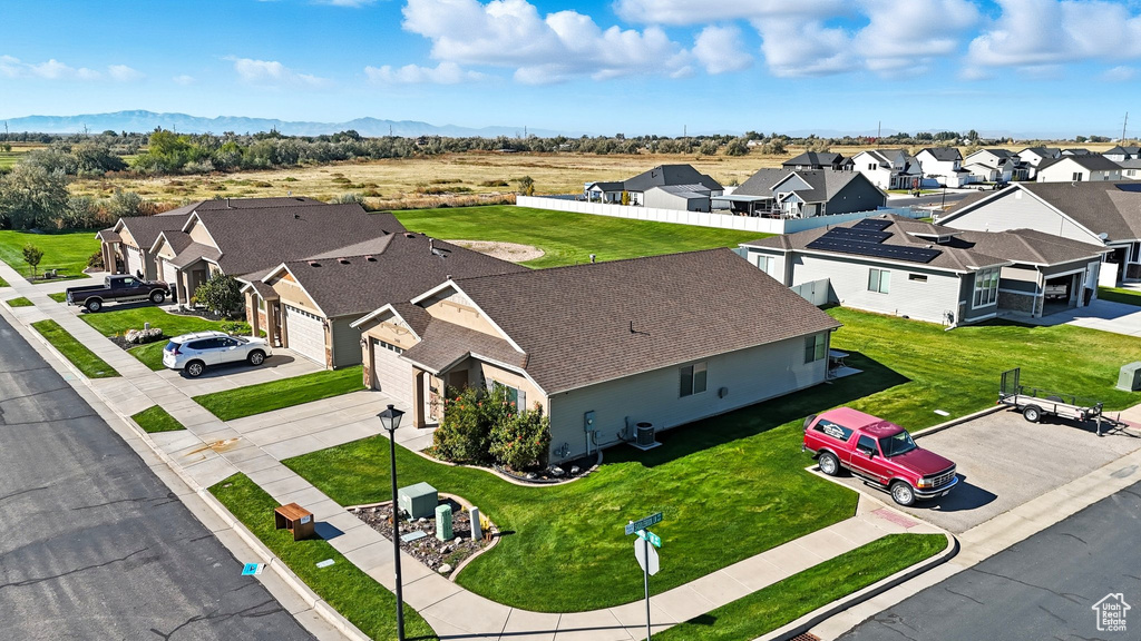 3468 N LARKSPUR LN Plain City, UT 84404