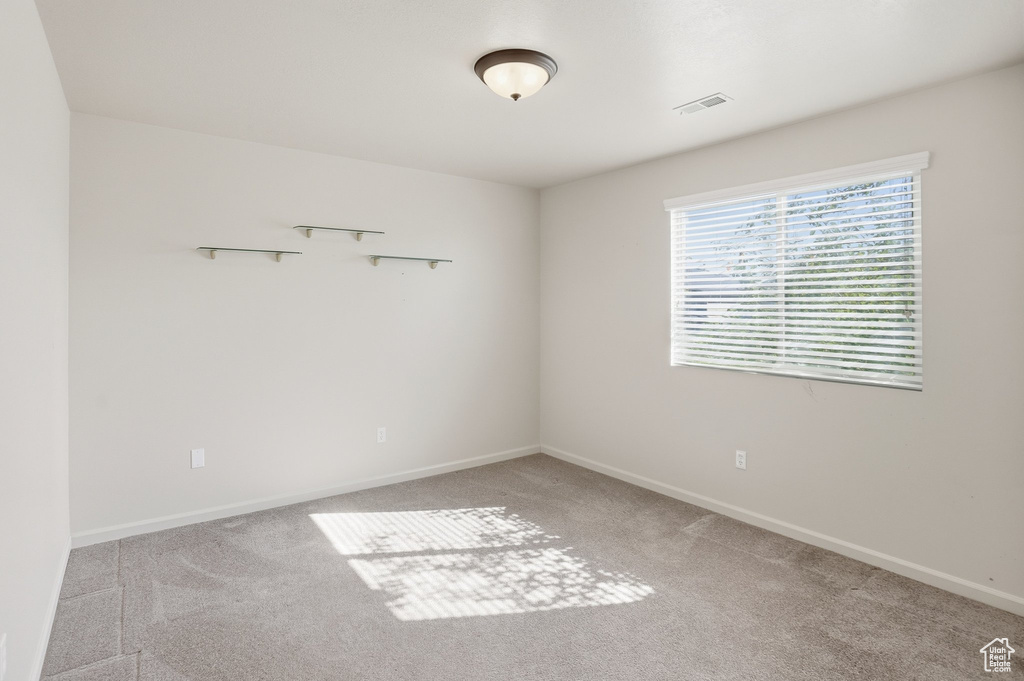 3468 N LARKSPUR LN Plain City, UT 84404