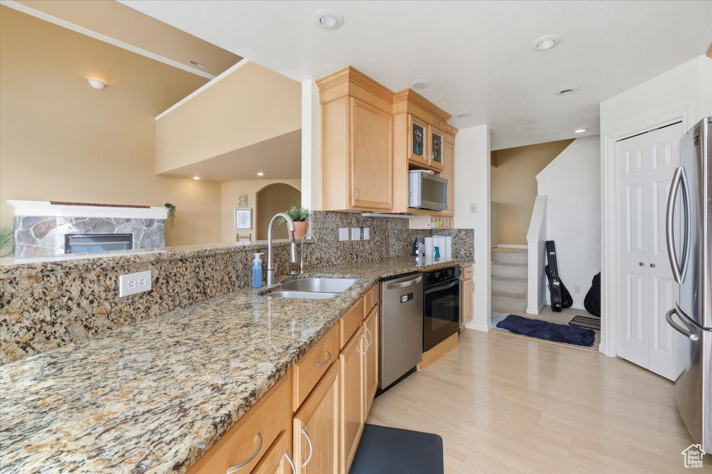 Photo 9 for MLS #2117215 at 2887 N Viewcrest Cir