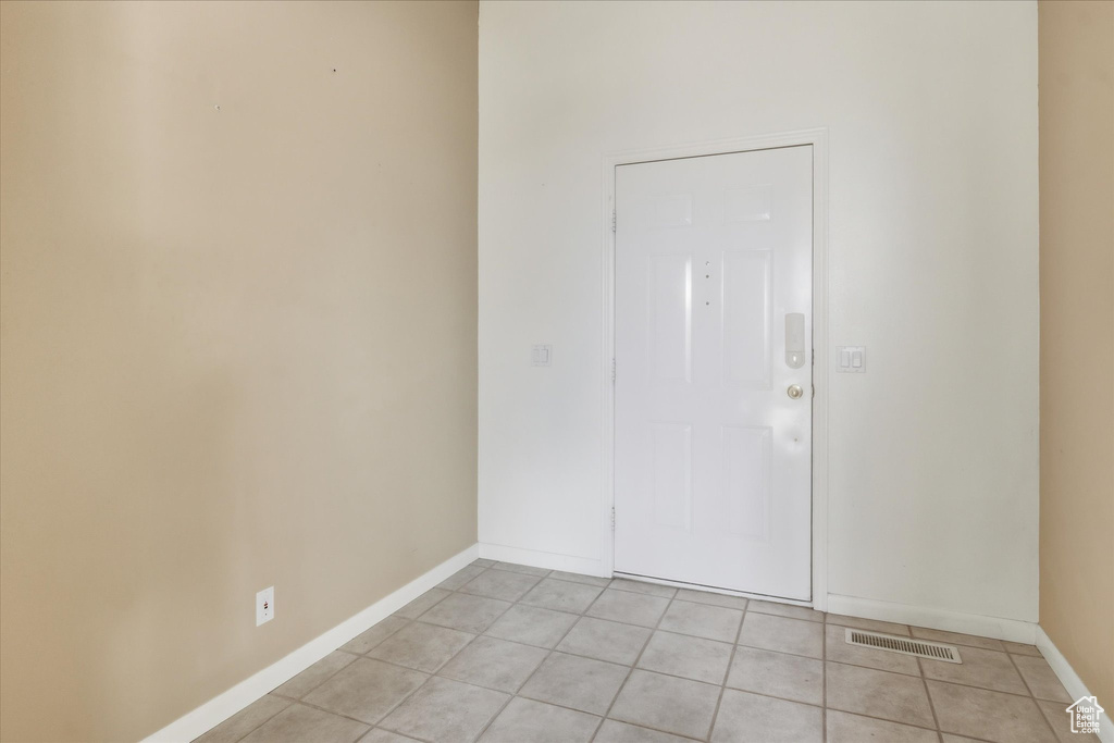 Photo 22 for MLS #2117215 at 2887 N Viewcrest Cir