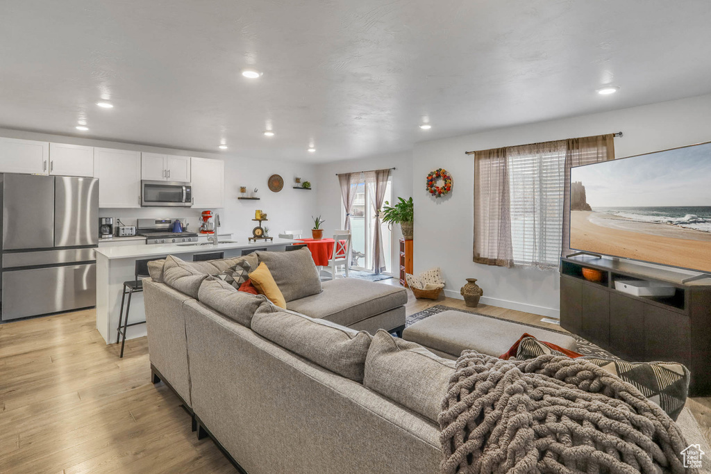 Photo 4 for MLS #2117216 at 1847 E Eagle Ln