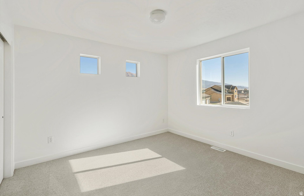 4983 N TOPAZ DR #301 Eagle Mountain, UT 84005