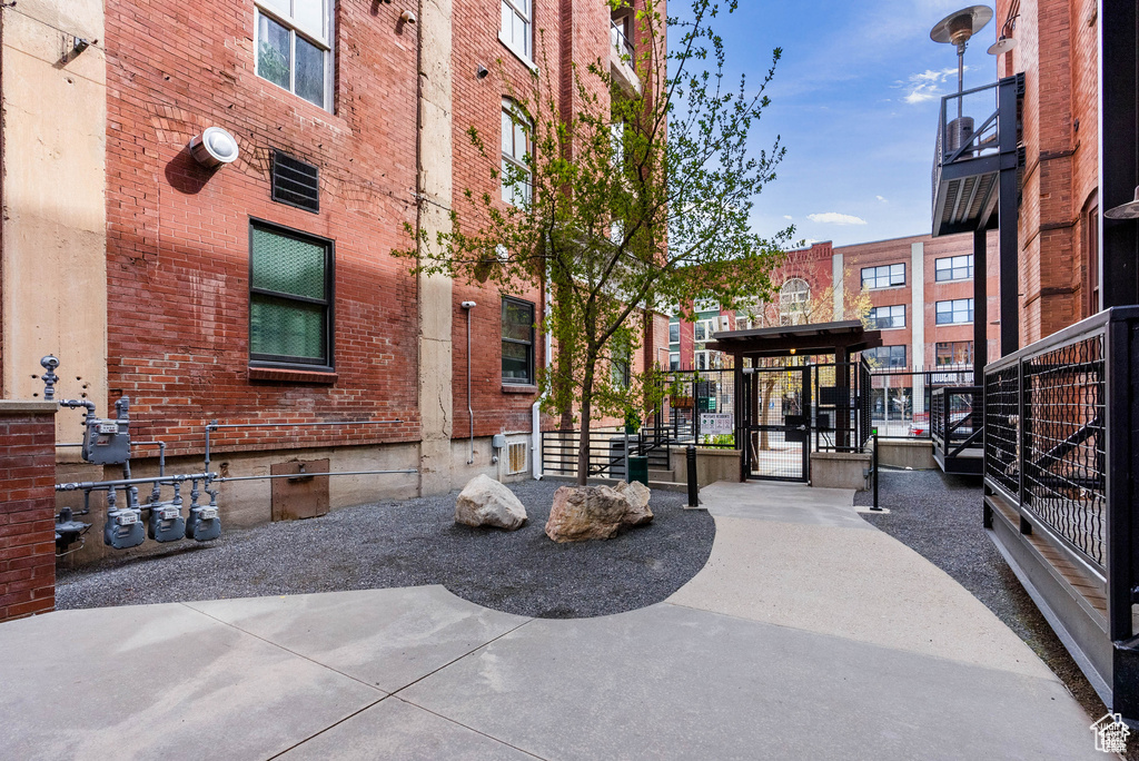 Photo 8 for MLS #2117226 at 328 W 200 South #207