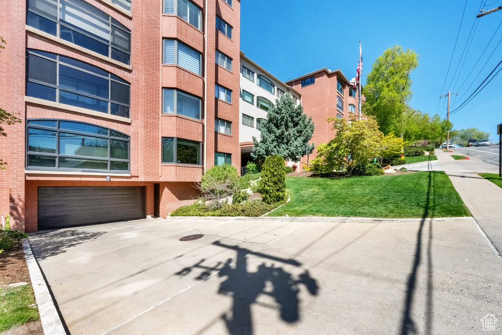 Photo 68 for MLS #2117227 at 171 E 3rd Ave #301