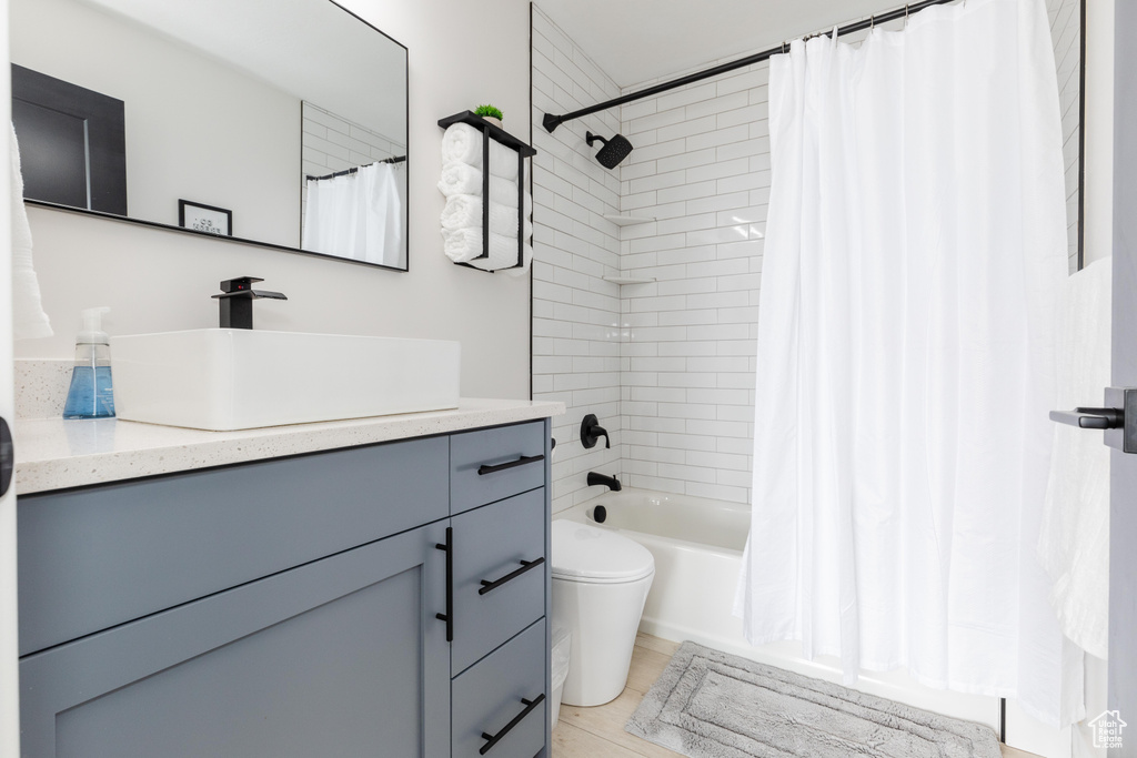 649 N LOCHWOOD DR #84 Garden City, UT 84028