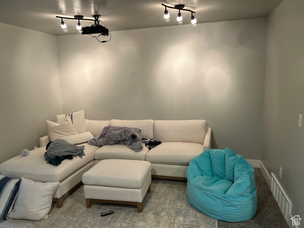 Photo 4 for MLS #2117237 at 272 E 1725 North #3