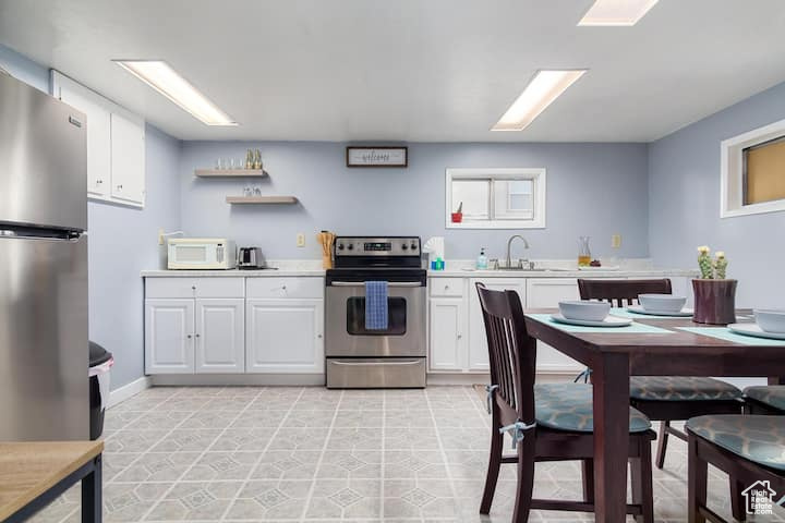 Photo 12 for MLS #2117245 at 65 S Main St