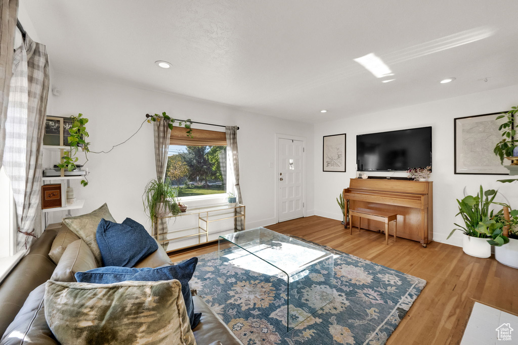 Photo 9 for MLS #2117249 at 5295 S Holladay Blvd