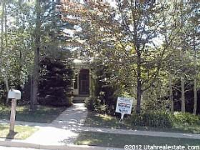2472 E 10225 S, Sandy, UT 84092