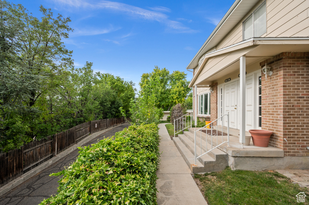 3006 CASTO LN Salt Lake City, UT 84117