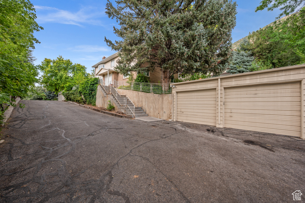 3006 CASTO LN Salt Lake City, UT 84117