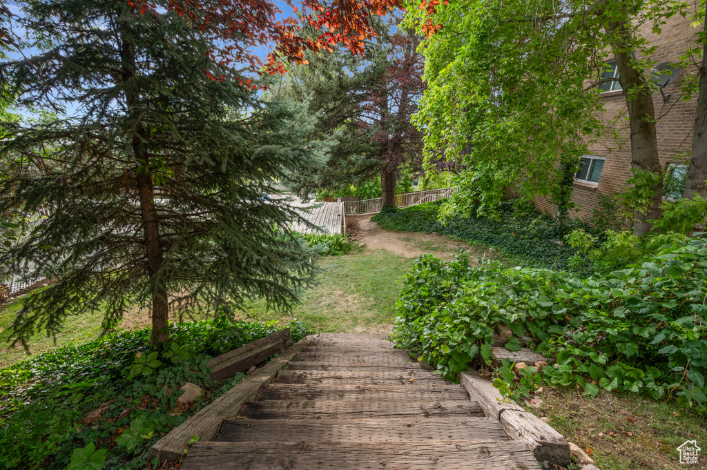 3006 CASTO LN Salt Lake City, UT 84117