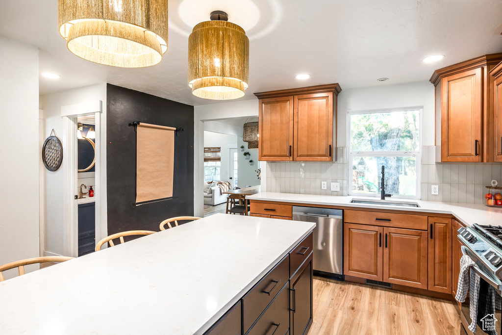 1779 E MOMBO DR Sandy, UT 84092