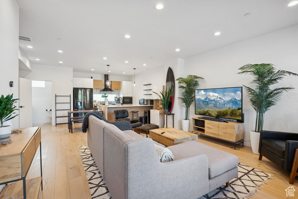 1710 S WEST TEMPLE ST #13 Salt Lake City, UT 84101