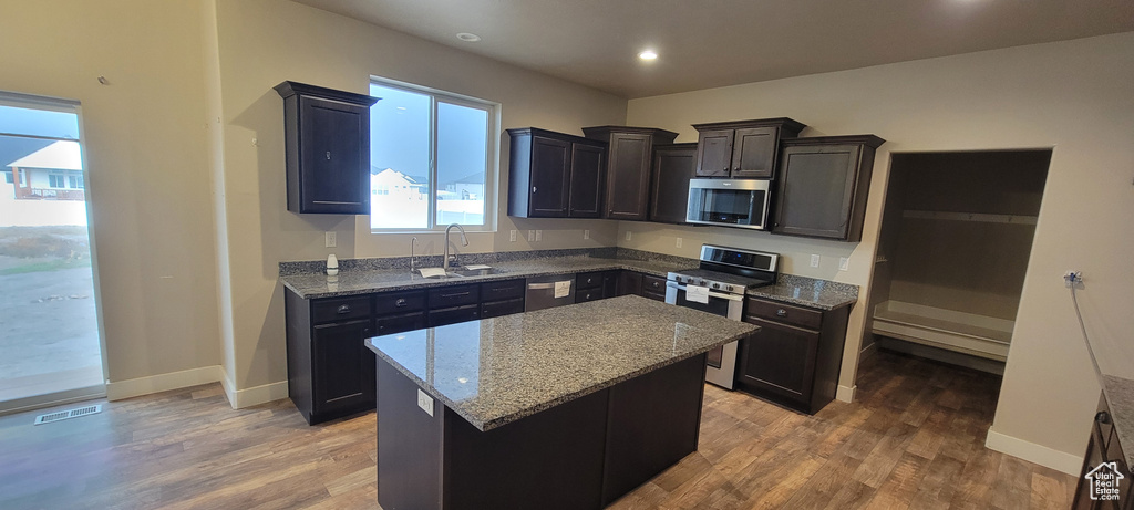 573 S EYRING PL Grantsville, UT 84029