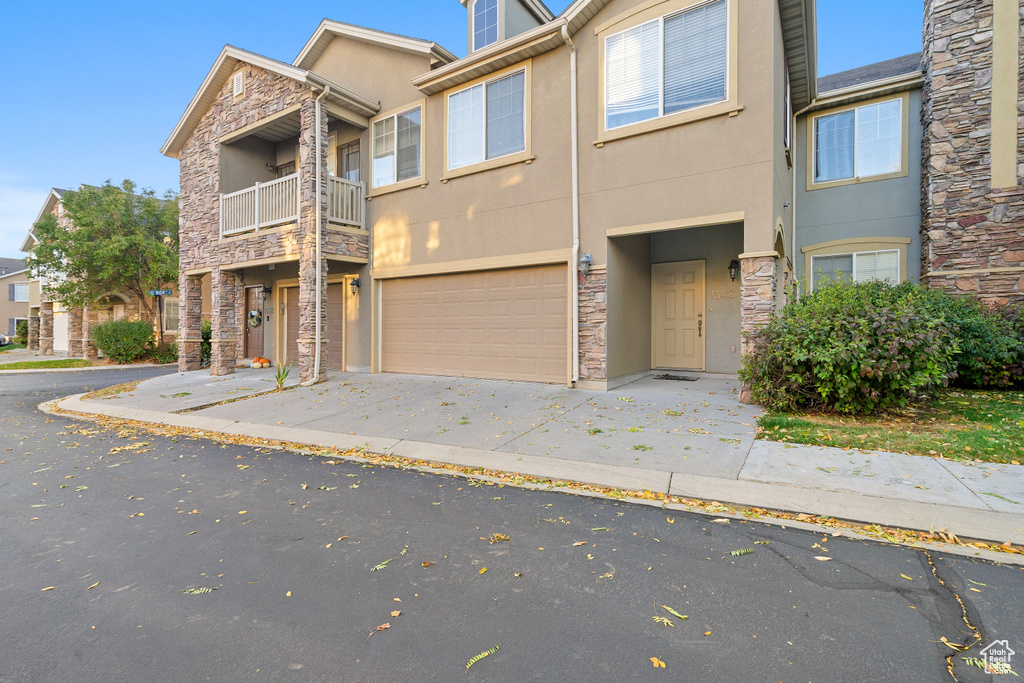 Photo 2 for MLS #2117272 at 1542 W 110 North