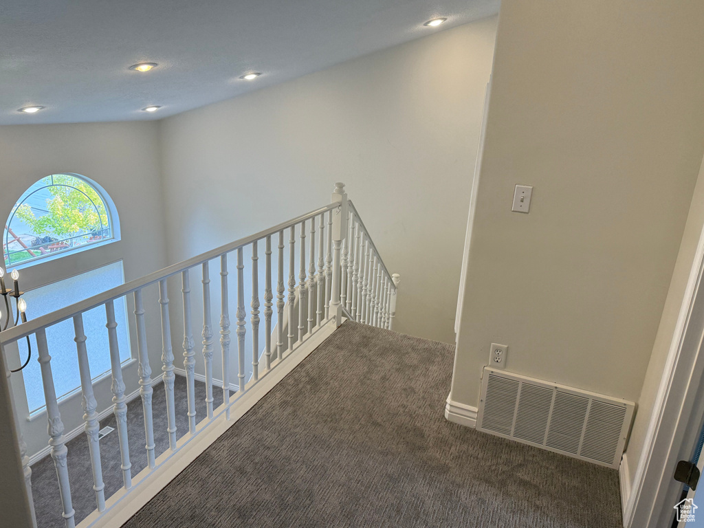 Photo 19 for MLS #2117282 at 534 S Locust Ave