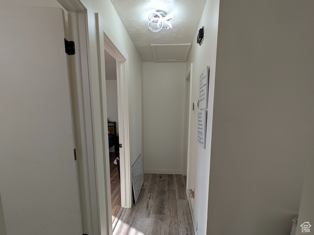 Photo 10 for MLS #2117285 at 1156 N Nayon Dr