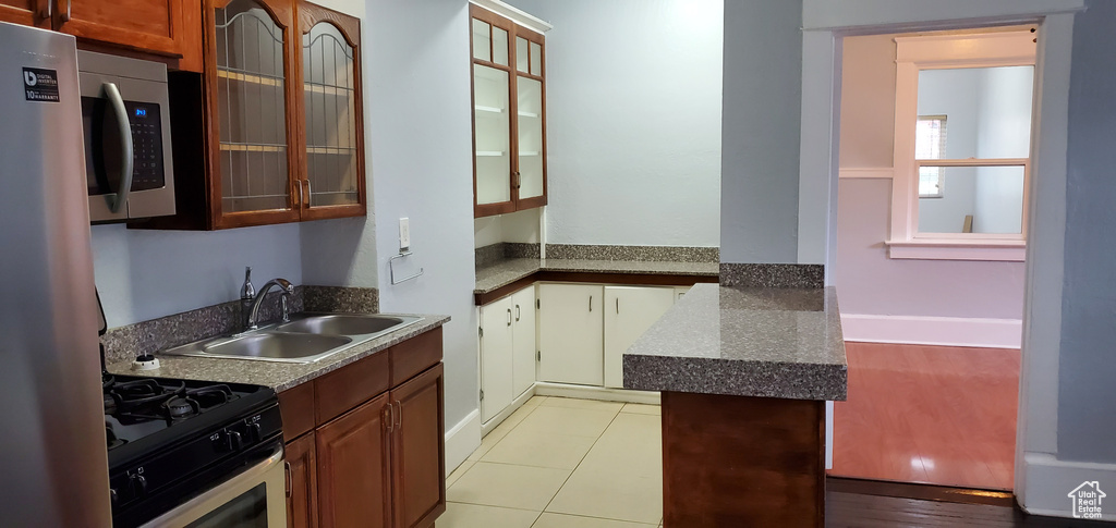 Photo 4 for MLS #2117290 at 351 S 300 East