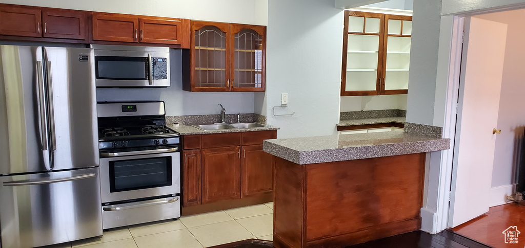 Photo 2 for MLS #2117290 at 351 S 300 East