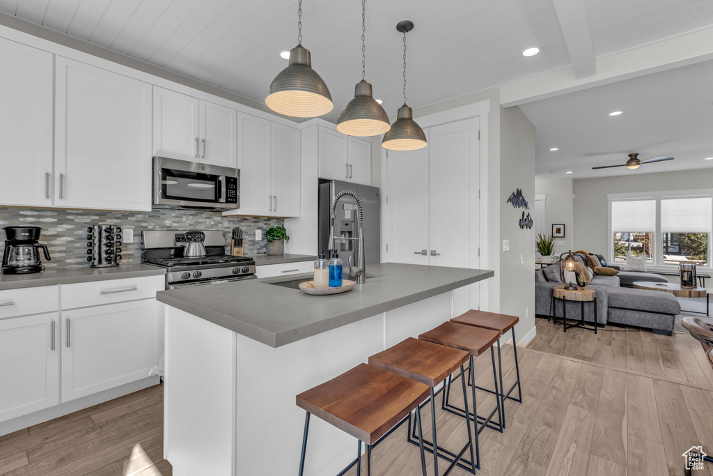 Photo 10 for MLS #2117294 at 1045 W Wasatch Spring Rd