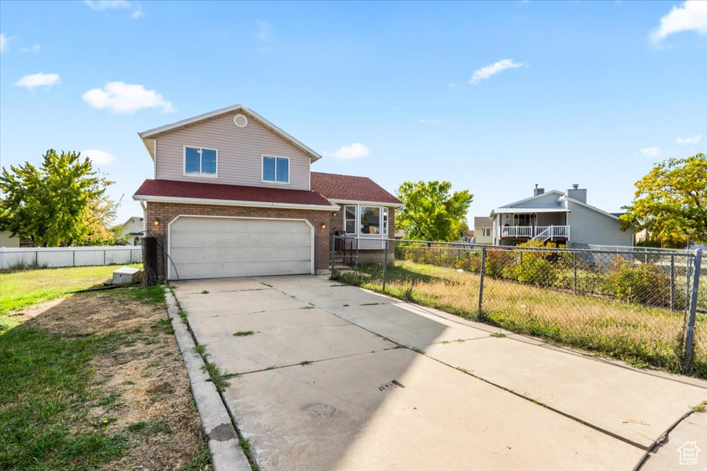 Photo 2 for MLS #2117295 at 247 W 1925 North