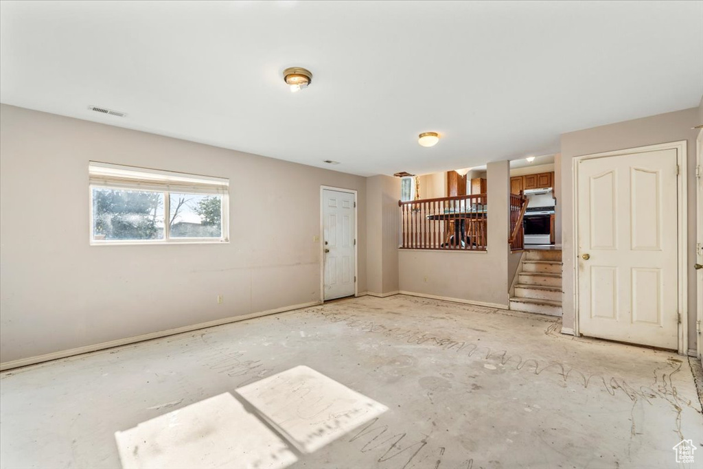 Photo 7 for MLS #2117295 at 247 W 1925 North