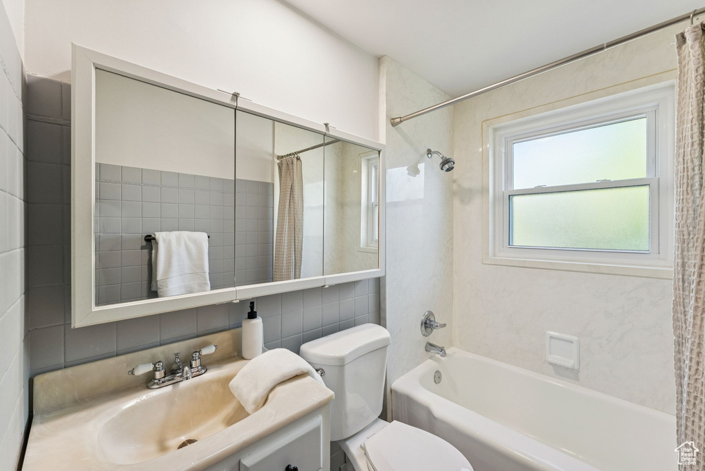 Photo 20 for MLS #2117296 at 1021 E Millbert Ave