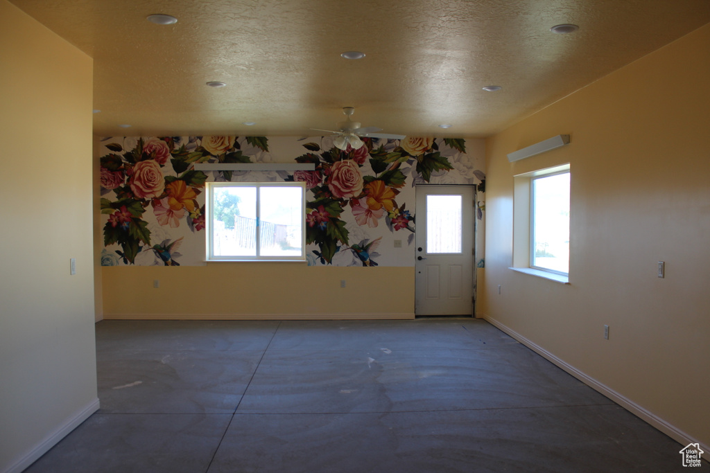 Photo 6 for MLS #2117310 at 165 Main St
