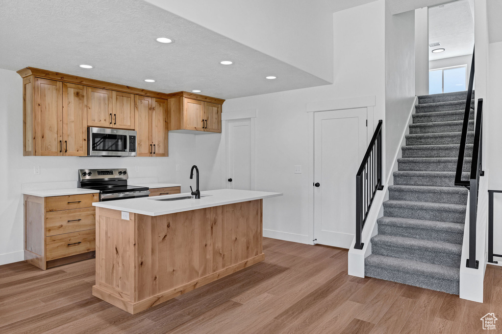 Photo 9 for MLS #2117313 at 821 E 160 North
