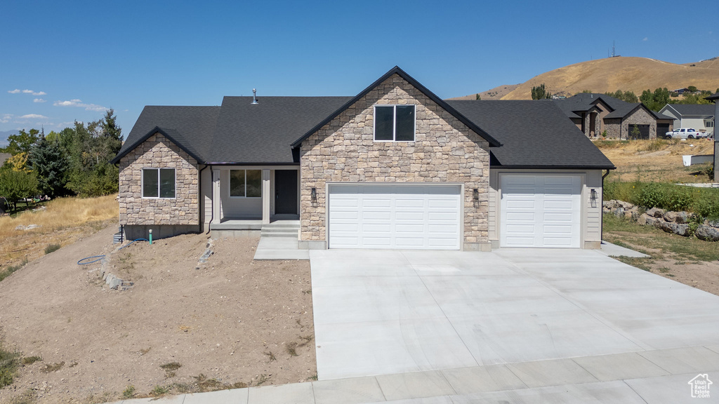 Photo 26 for MLS #2117313 at 821 E 160 North