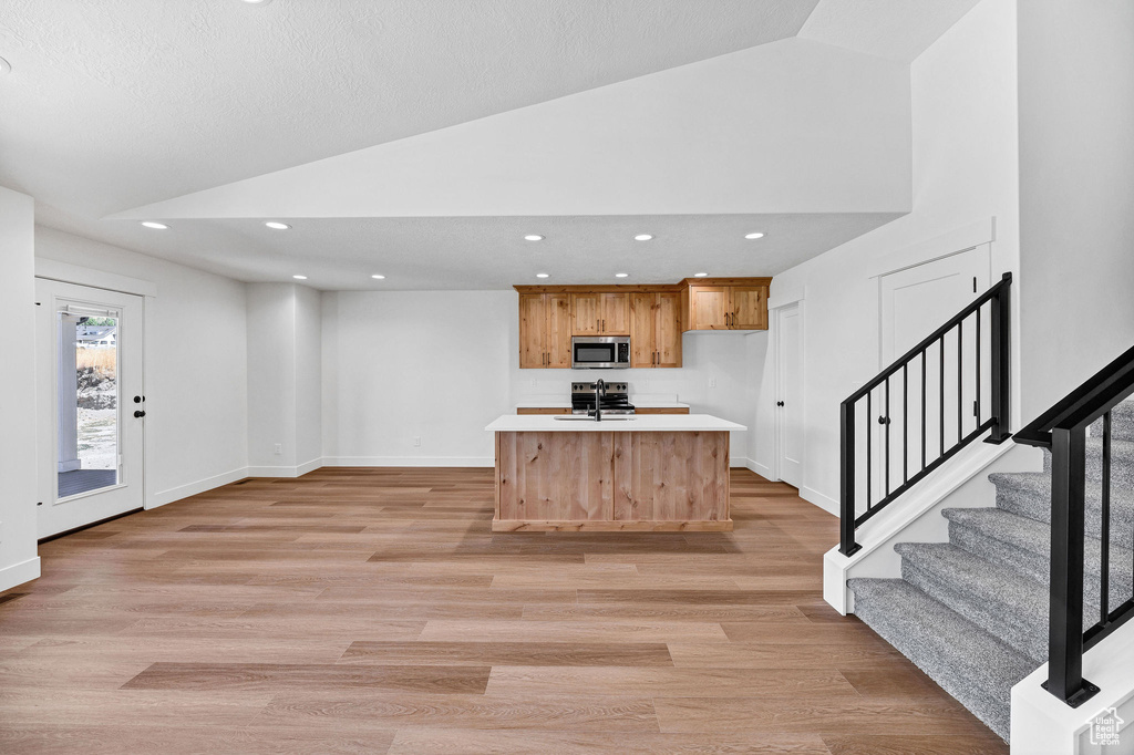 Photo 8 for MLS #2117313 at 821 E 160 North