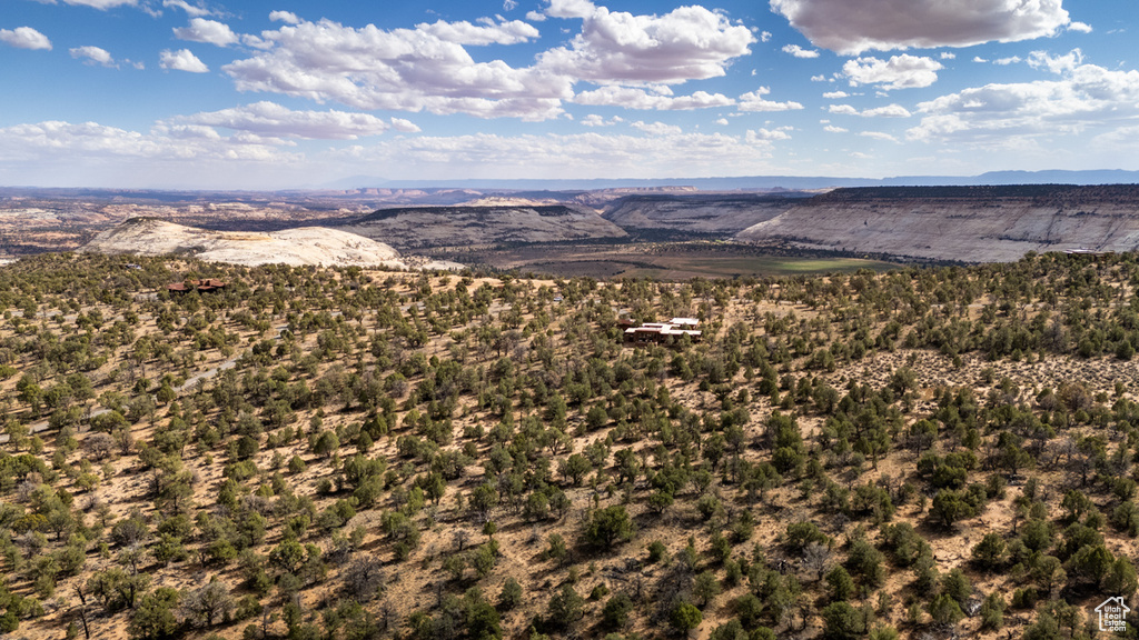 2277 E BROKEN BRANCH DR #28 Boulder, UT 84716