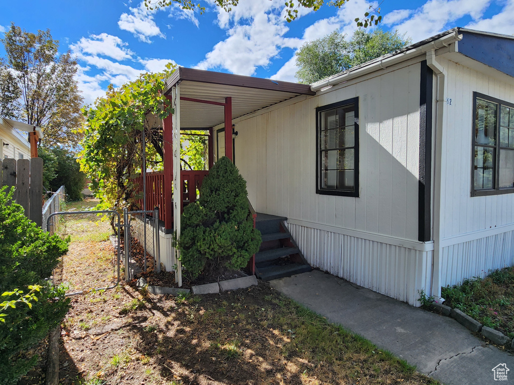 Photo 10 for MLS #2117320 at 262 E Hidden View Dr #94