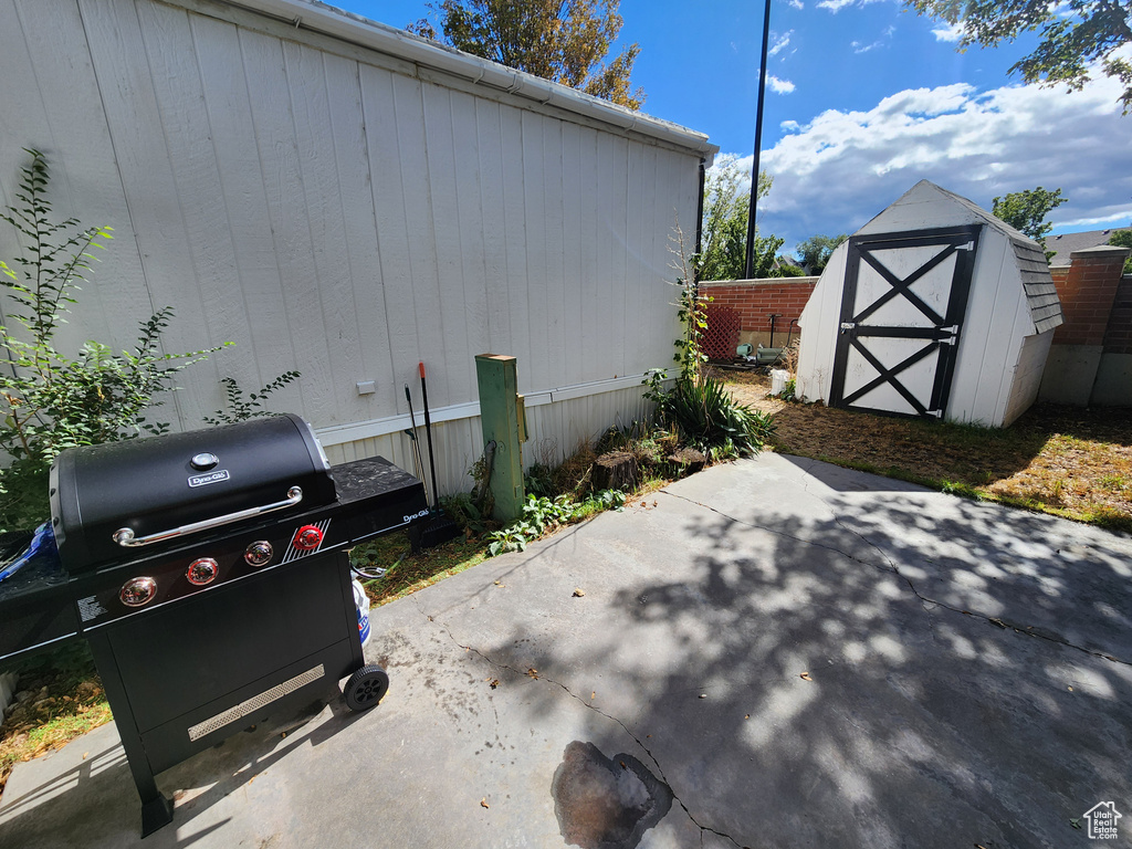 Photo 9 for MLS #2117320 at 262 E Hidden View Dr #94