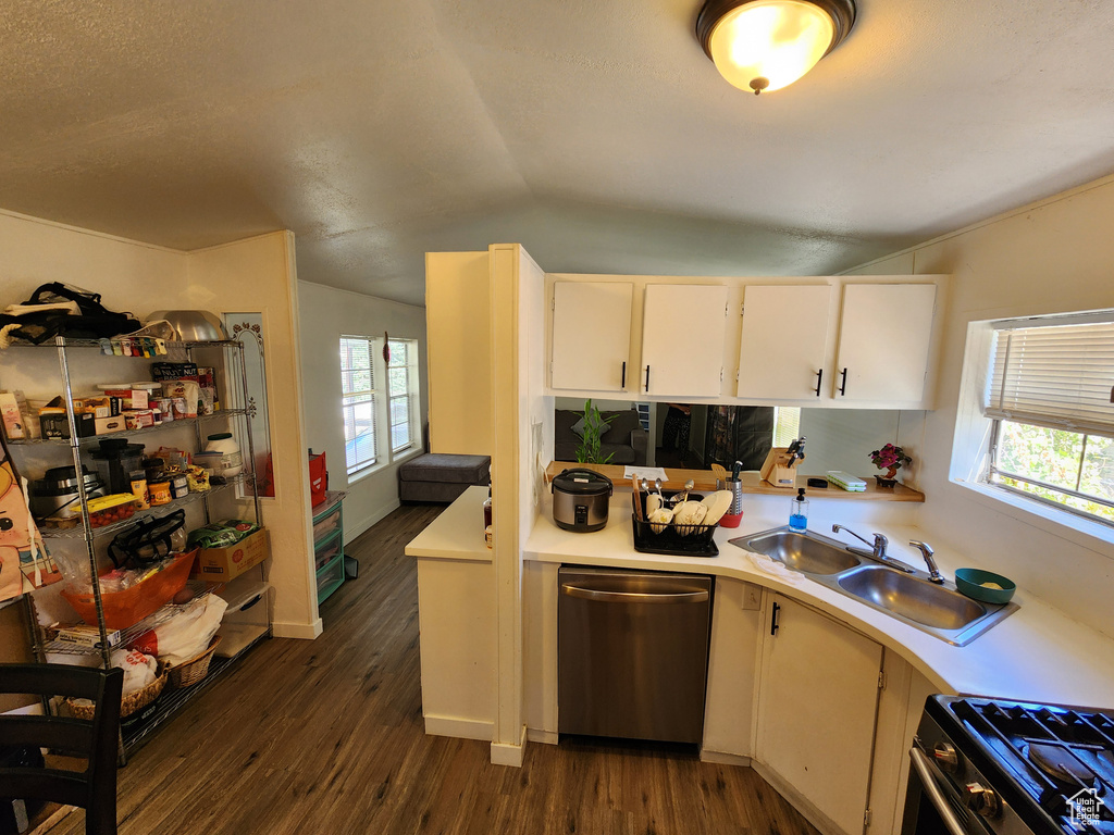 Photo 3 for MLS #2117320 at 262 E Hidden View Dr #94